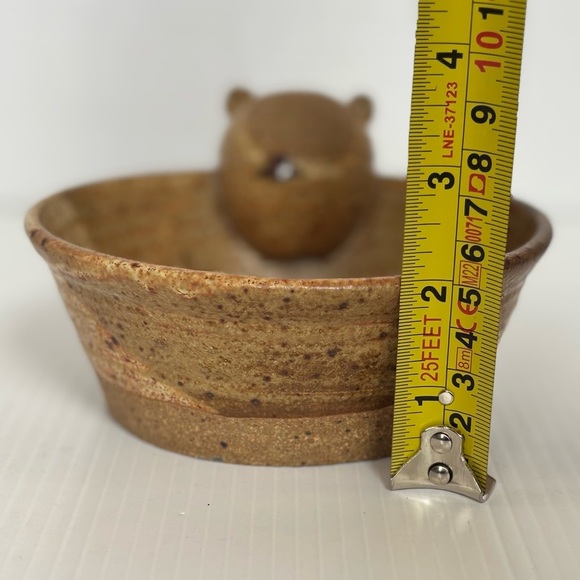 Vtg Studio Art Pottery Bowl With Bear 5.5 Inch Diameter - Picture 8 of 10